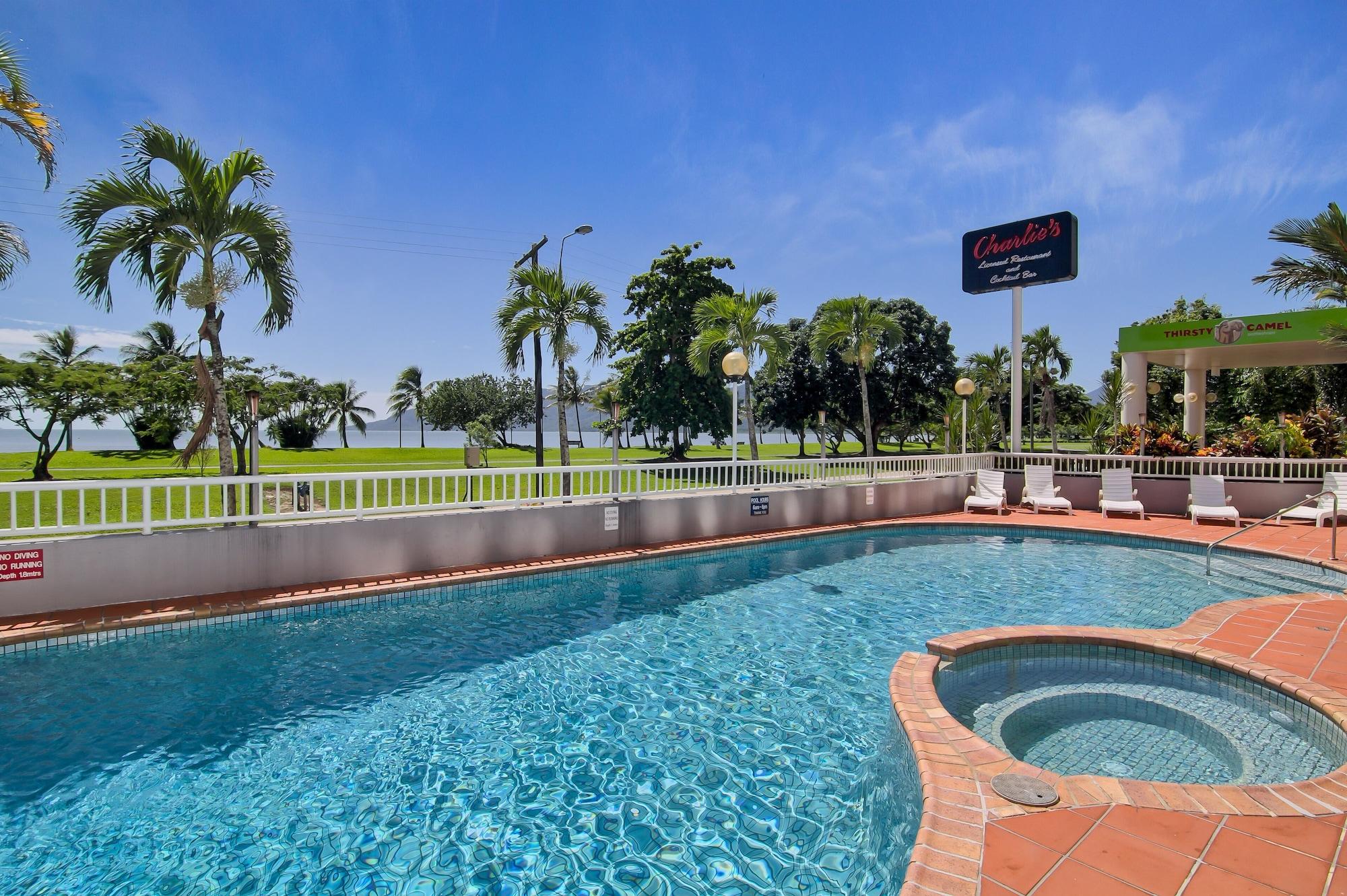 Acacia Court Hotel Cairns Exterior foto